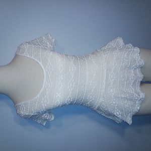 3/$25 dELiA's LACE PEPLUM TOP shirt S ivory short  cap sleeved